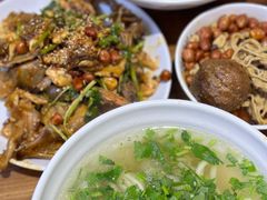 -萍姨抻面馆·鸡架冒菜(清湖店)