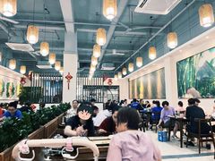 -胡须哥网红竹筒菜