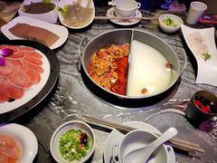 -热火朝天鲜切牛肉火锅(南强街巷店)