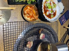 -鑫釜山海鲜烧烤(鑫丰国际店)