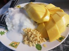 -Nings Mango Stand