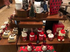 零售区-星巴克臻选(广州沙面店)