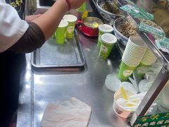 -正宁路小吃夜市