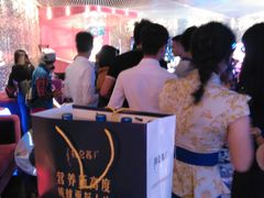 -蓝色派对KTV(聚然广场店)