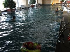 -海河假日酒店·游泳馆