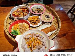 -爆炸头阿姨小四川正宗川味小吃(无任何分店)