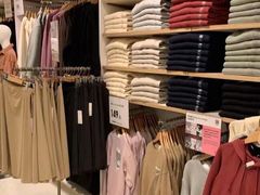 -优衣库(重庆星光时代广场店)