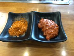 -肉甲韩国木炭烤肉(新壹街1店)