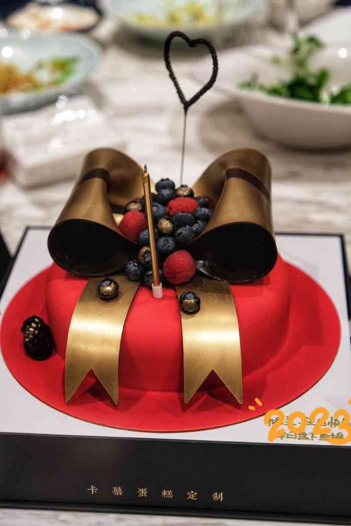 camo cake卡慕蛋糕定制-"躺在收藏夹里许久,临时决定订蛋糕,抱着试.