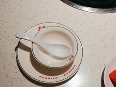 -三人行骨头王火锅(长寿店)