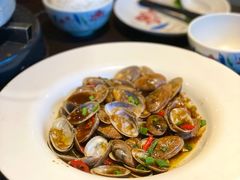 -大头虾越式风味餐厅(光明广场店)