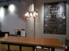 -HELLO 27 意面·沙拉·帕尼尼