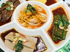 -令氏家外家周秦食府(高新店)