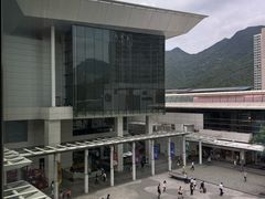 -东荟城名店仓
