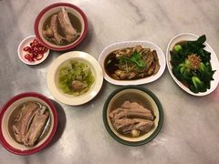 -黄亚细肉骨茶(仰光路店)