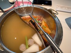 -左庭右院鲜牛肉火锅(金山万达店)