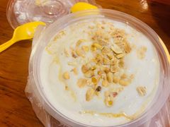 香蕉牛奶冰浆-夏食光安顺小舒冰粉冰浆(甲秀楼店)