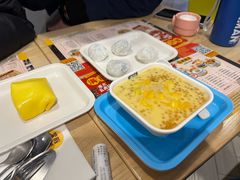 -满记甜品(优客百盛店)