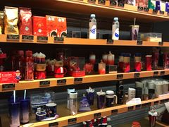 零售区-星巴克(上海虹桥南丰城办公楼店)