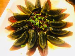 -临江餐馆二楼美食部落