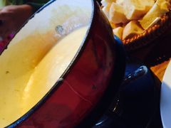 -Geneva日内瓦餐厅(西郊宝成花苑店)