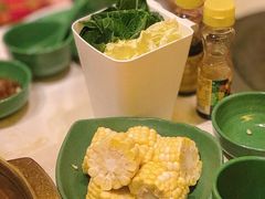 -润园四季椰子鸡火锅(卓越INTOWN店)