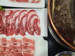 -楼外楼大刀肉传统火锅居(幸福街店)