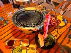 -叽叽扎扎烤肉场(生态城万达店)