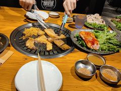 -那胡同里的小烤肉馆(开发区万达店)