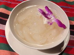 -卷心菜和避孕套餐厅(Pattaya)
