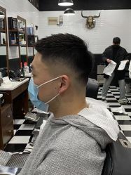 -MARTIN'S BARBER SHOP男士理发馆
