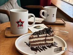 -雕刻时光咖啡馆(南院门店)