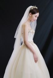 -LOVINA洛维娜婚纱礼服