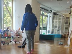 -乐融婴幼儿成长中心(四季青校区)