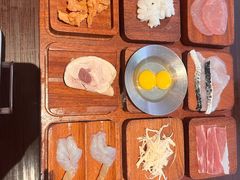 -银米·云南传统过桥米线(双廊黑金冠店)
