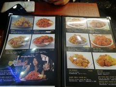 -BHC炸鸡(明洞总店)