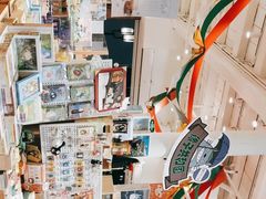 -猫的天空之城概念书店(杭州南宋御街店)