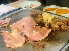 -犟牛家·榴莲烤肉(五棵松店)