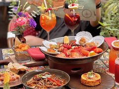 -BROWNSTONE布朗石西班牙餐厅(富城店)