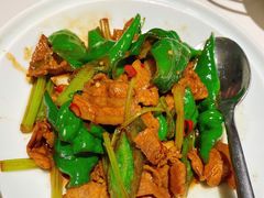 -关东小磨东北菜(漕河泾印象城店)