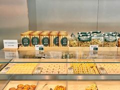 -酥大興·新国潮糕点配茶饮(龙岗万达黑金店)