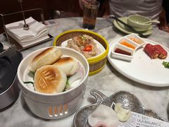 -蝴蝶里·粤菜·点心(滨江龙湖店)