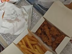 -必胜客(砂之船中东奥莱店)