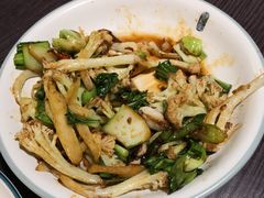 -孙家外婆•长春地标美食新名片(吾悦广场店)