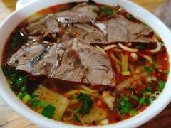 -陇上全荟兰州传统牛肉面(延吉路店)