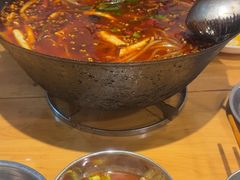 -鸿顺老铁锅美蛙鱼府(解放碑店)