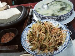 -一块豆腐·海鲜·家常菜(李沧书院路店)