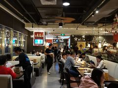 大堂-大头虾越式风味餐厅(光明广场店)