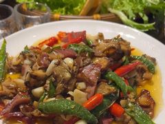 爆炒黄牛肝菌（新鲜野生菌）-小喜客·云南特色菜(纳西庭院店)