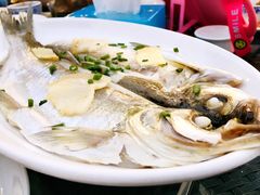 清蒸白鱼-湖鲜楼
